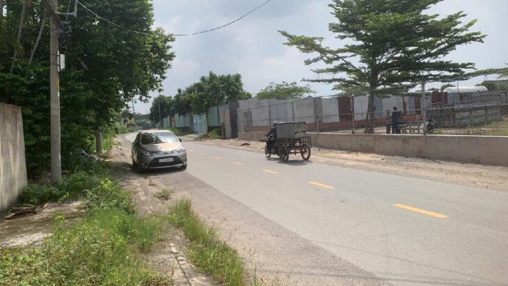 Bán đất thổ cư 2300m2 Tân Thới Nhì , Hóc Môn. Sổ hồng, giá Chỉ 26.8 tỷ. Bán đất thổ cư 2300m2 Tân Thới Nhì , Hóc Môn. Sổ hồng, giá Chỉ 26.8 tỷ.