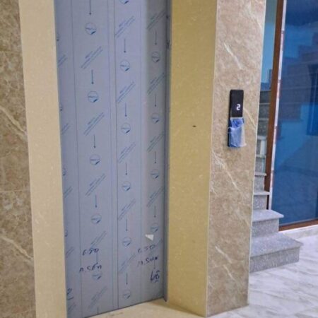 Tôi cần cho thuê nhà mới, lô góc ,vỉa hè, 117m2- 4T, Hoàng Cầu_44 Tr