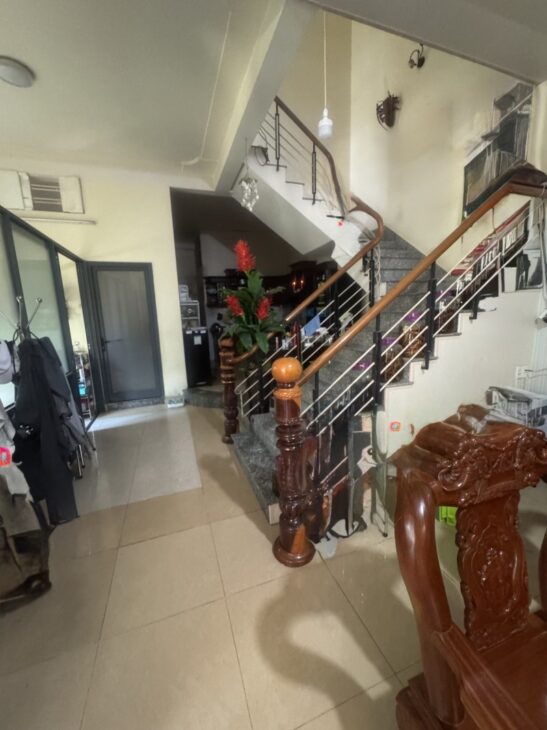 # Góc MT Ỷ Lan Nguyên Phi, Đường 7.5m khu Chợ Hòa Cường, 140m2, ngang 16m KD