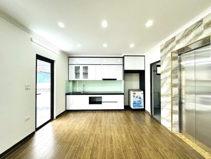 Bán nhà Phố Tôn Đức Thắng, 7 Tầng Thang Máy, Ngõ Nông Gần Mặt Phố, Giá: 14.5 Tỷ, Lh: 0396935190.