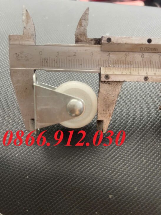 Bánh xe nhựa cố định có thật sự đáng dùng?