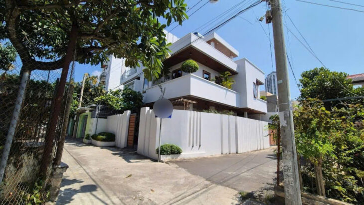 Căn Vila Góc 2 mặt tiền tâm huyết Thiết kế Sang trọng — Hiện Đại — P. Bắc Nha Trang.