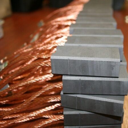 CHỔI THAN CÔNG NGHIỆP CHO CÁC NHÀ MÁY THỦY ĐIỆN, NHIỆT ĐIỆN.