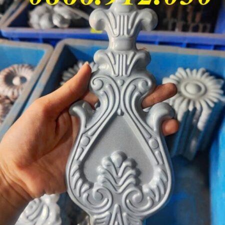 Xưởng gia công hoa sắt dập mỹ thuật Xưởng gia công hoa sắt dập mỹ thuật