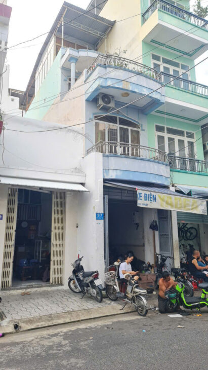 Bán nhà 3 tầng đường lớn Đào Duy Từ – gần Thống Nhất – sổ hồng riêng