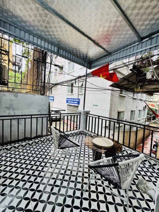 Bán nhà TT 3 ngủ oto đỗ cửa trung tâm thành phố Hà Nội