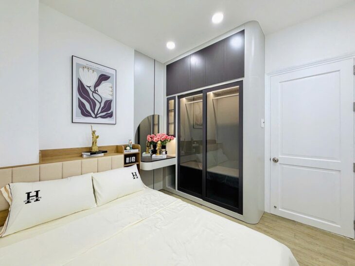 40m2, BÁN NHÀ HẺM XE HƠI, XÂY MỚI, 3 TẦNG, 3PN, 1/ PHẠM VĂN BẠCH, P15 TÂN BÌNH, 5 TỶ HƠN TL