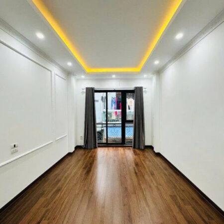 NHÀ MỚI NGAY LÁNG HẠ, GIẢNG VÕ 32M 5 TẦNG – 3PN RỘNG GIÁ 7.98 TỶ