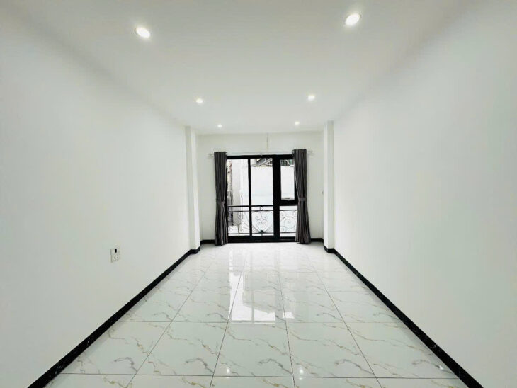 NHÀ MỚI NGAY LÁNG HẠ, GIẢNG VÕ 32M 5 TẦNG – 3PN RỘNG GIÁ 7.98 TỶ