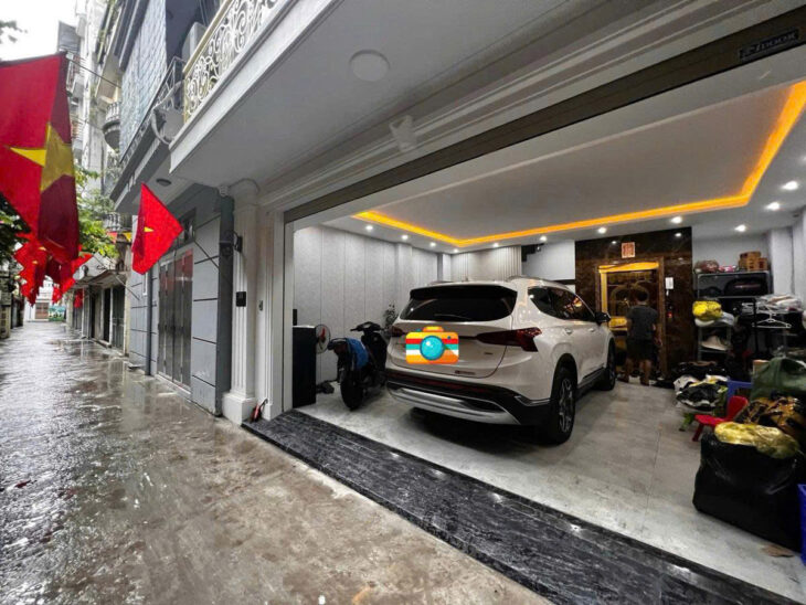 Bán nhà phân lô bàn cờ Hoàng Văn Thái – Lô góc – Gara 2 ô tô 55m 6 tầng thang máy