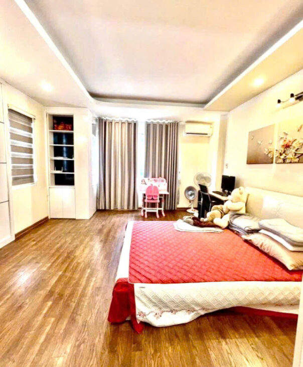 Bán nhà phân lô Hoàng Văn Thái – Lô góc Kinh doanh – 10m ra mặt phố 48/60m 5 tầng 18,3 tỷ