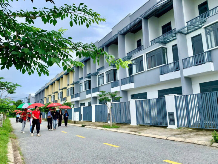 CHỈ 579TR SỞ HỮU NHÀ PHỐ PHƯỚC ĐÔNG CHO THUÊ 8-16TR/THÁNG