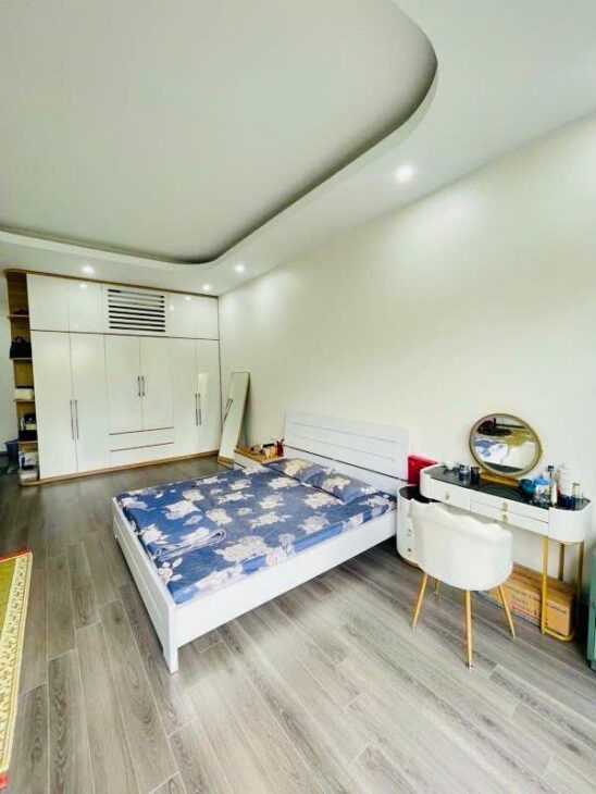 Bán nhà phân lô phố Ngụy Như Kon Tum – Phố VIP kinh doanh sầm uất, vỉa hè rộng giá 21,5 tỷ