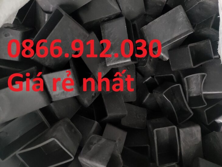 Mách bạn mẹo bảo vệ chân bàn ghế bằng sắt, thép, inox hiệu quả