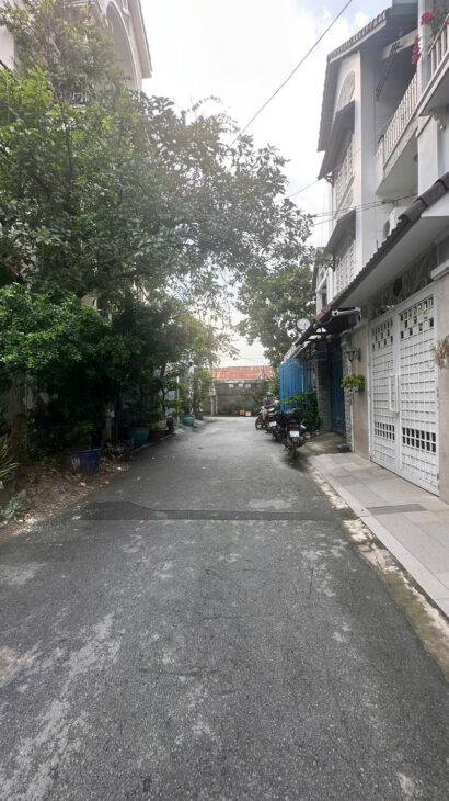 Nhà góc 2 mặt tiền đường 9 An Khánh, Quận 2 – gần chợ, giá 14,5 tỷ