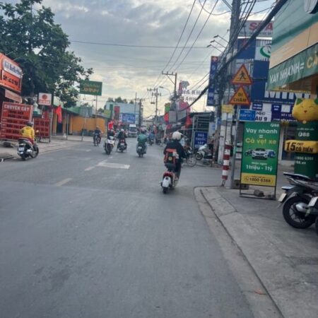 Bán nhà mặt phố Xuân Thới 2, Hóc Môn. DT: 1350m2, SHR, Giá: 25 tỷ. Bán nhà mặt phố Xuân Thới 2, Hóc Môn. DT: 1350m2, SHR, Giá: 25 tỷ.