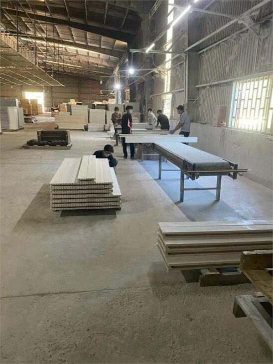 XT647 nhà xưởng sản xuất phù hợp nhiều ngành nghề ưu tiên SX không gây ô nhiễm