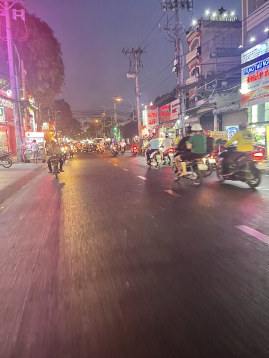 Bán nhà 3 tầng mặt tiền 9x28m giá 45,99 tỷ Đường Lê Văn Thọ