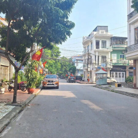 Bán nhà 1 tầng mặt đường Trại Lẻ – Vỉa hè 6m – Vị trí đẹp không quy hoạch