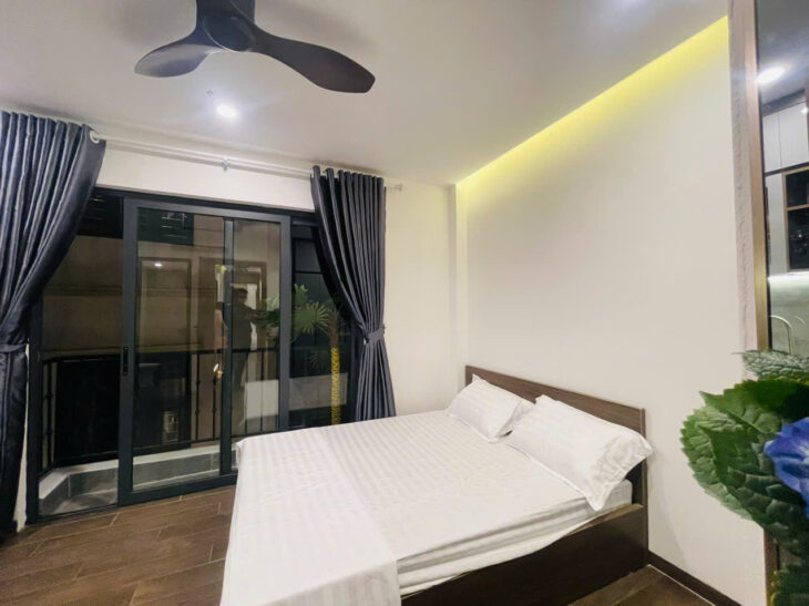 CCMN PHÂN LÔ Ô TÔ TRÁNH, 29P, 2 TỶ/NĂM,120M2X7T,T/MÁY,MT=6M, ĐẸP NHẤT TỪ LIÊM- CẦU DIỄN