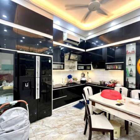 Bán Nhà Mặt Đường Trung Lực Hải Phòng – 4 Tầng, Có Thang Máy, Vị Trí Đẹp