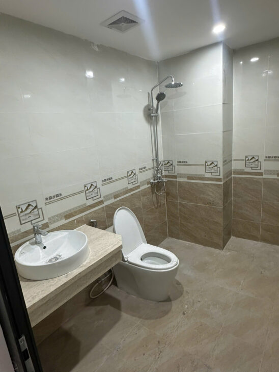 CHO THUÊ NGUYÊN TÒA 100M² PHỐ YẾT KIÊU – MẶT TIỀN 6M – TRUNG TÂM QUẬN HOÀN KIẾM