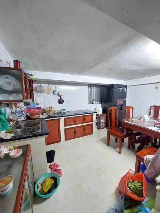 Nhà Xuân La, 43m, 5 tầng! Có gala oto, nở hậu! Mặt tiền lý tưởng!