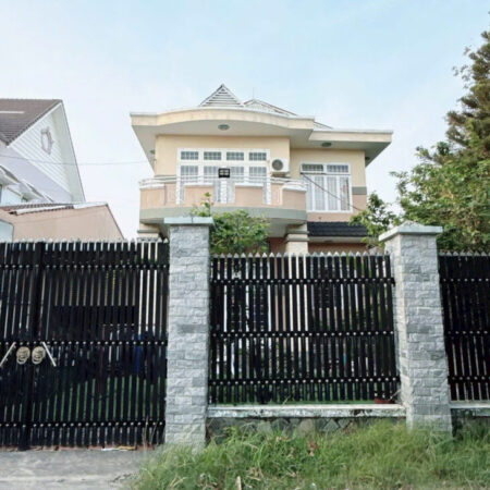 BIỆT THỰ SÂN VƯỜN VIP (23×26) MT NHỰA ẤP CHÁNH 1, TÂN XUÂN, HÓC MÔN CHỈ 19 TỶ BIỆT THỰ SÂN VƯỜN VIP (23×26) MT NHỰA ẤP CHÁNH 1, TÂN XUÂN, HÓC MÔN CHỈ 19 TỶ