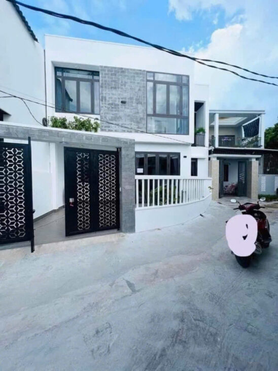 ???? BÁN NHÀ 2 TẦNG ĐẸP – ĐƯỜNG THU BỒN (Thanh Hải Nối Dài)