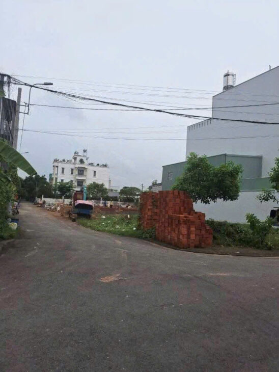 LÔ GÓC (13×30) 2MT ĐẸP HUỲNH THỊ NA (CÁCH MT 50M) GẦN HIỆP THÀNH, Q12 CHỈ 12.5 TỶ