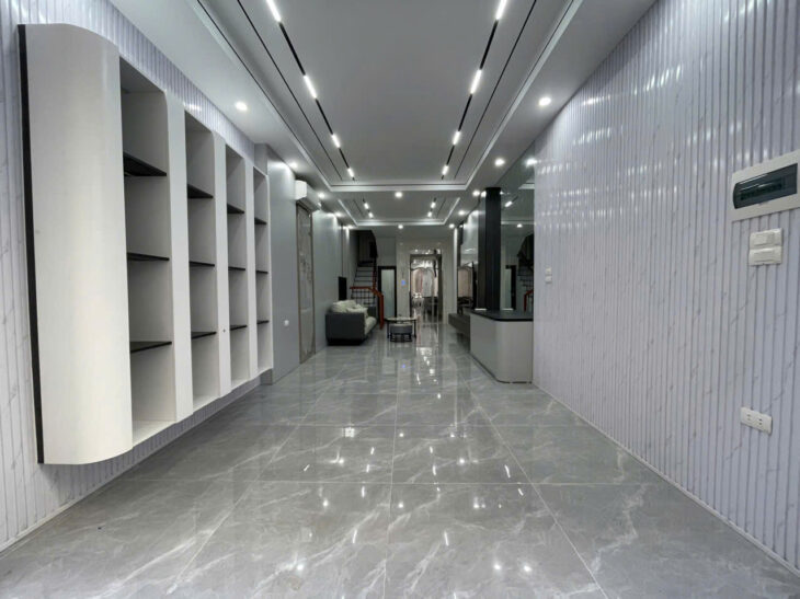 NHÀ ĐẸP Hoàng Như Tiếp 46.2m2 X 6 Tầng Mặt tiền 3.5m X 12.9 tỷ Long Biên.