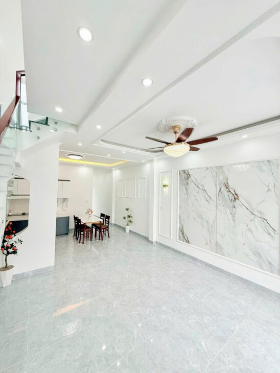 BÁN BIỆT THỰ MÁI THÁI CỔ ĐIỂN PHƯỜNG BẮC NHA TRANG.