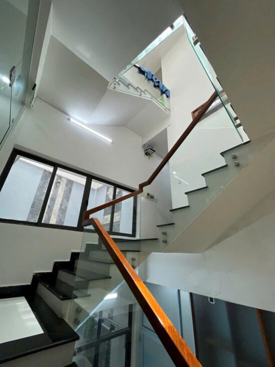 CẦN BÁN SIÊU PHẨM MẶT TIỀN 3 TẦNG ĐƯỜNG 2 THÁNG 9 – HÒA CƯỜNG NAM, HẢI CHÂU – GIÁ CHỈ 13,5 TỶ