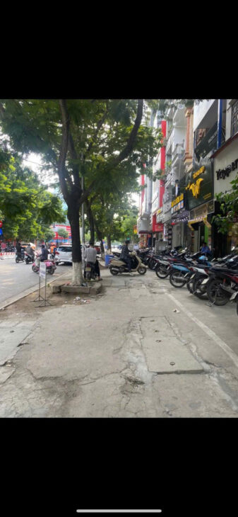 DUY NHẤT 1 CĂN ! MP trần Quốc Hoàn Cầu Giấy vỉ hè ôt tránh KD 45m x 5T nhỉnh 37 tỷ TL