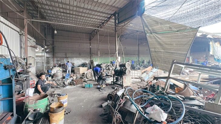 XT596 nhà xưởng khuôn viên độc lập thích hợp nhiều ngành nghề. trống xưởng