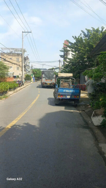 BÁN GẤP DÃY TRỌ (12×50) – MẶT TIỀN ĐƯỜNG ĐÔNG THẠNH, HÓC MÔN GIÁ RẺ