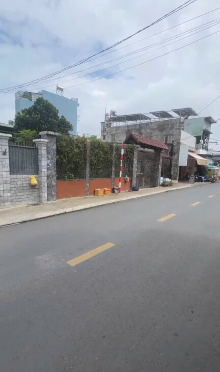 BIỆT THỰ VƯỜN (19.5×45) TRUNG CHÁNH MẶT TIỀN NHỰA THÔNG TRUNG CHÁNH, HÓC MÔN