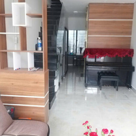 Cho thuê nhà nguyên căn có thang máy đường Nguyễn Thị Nghĩa, Phường Xuân Hương Đà Lạt