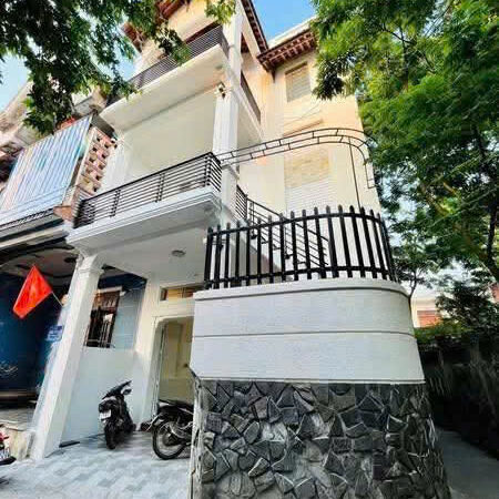CHO THUÊ Nhà 3 tầng, kiệt 246 Hùng Vương phường An Cựu, TTTP Huế. ????????????