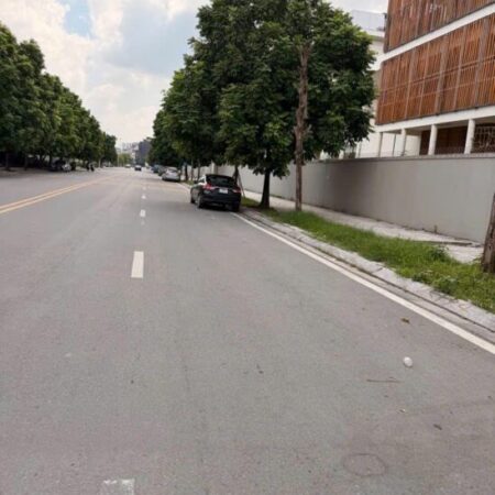 NHÀ ĐẸP LÕI NGỌC THỤY – NGÕ Ô TÔ VÀO NHÀ – 6 TẦNG THANG MÁY – FULL NỘI THẤT – GẦN CÔNG VIÊN, TRƯỜNG