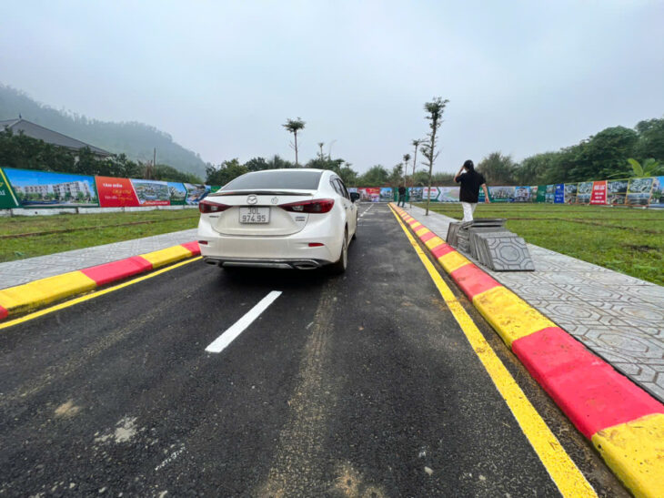 SỐC ĐẤT HÀ NỘI – GIÁ 2,3 TỶ GẦN ĐẠI HỌC QUỐC GIA – TRƯỜNG FPT