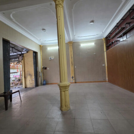 Ch0 thuê.nhà 2 tầng Phan Bội Châu, TP Huế.