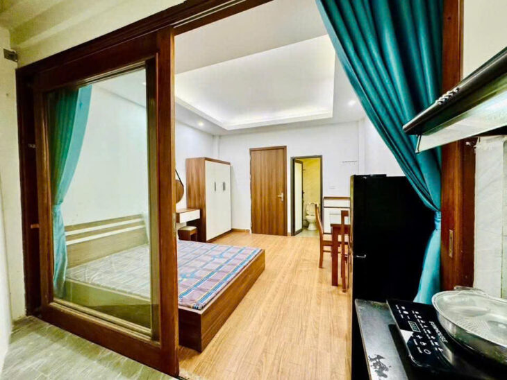 BÁN NHÀ ĐẸP, ĐƯỜNG LẠC LONG QUÂN, TÂY HỒ, HN.