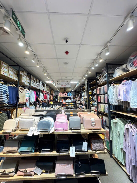 GIẢM SÂU 4 TỶ – CHỦ THIỆN CHÍ – MẶT PHỐ CẦU GIẤY – 2 MẶT TIỀN – SỔ VUÔNG ĐÉT.