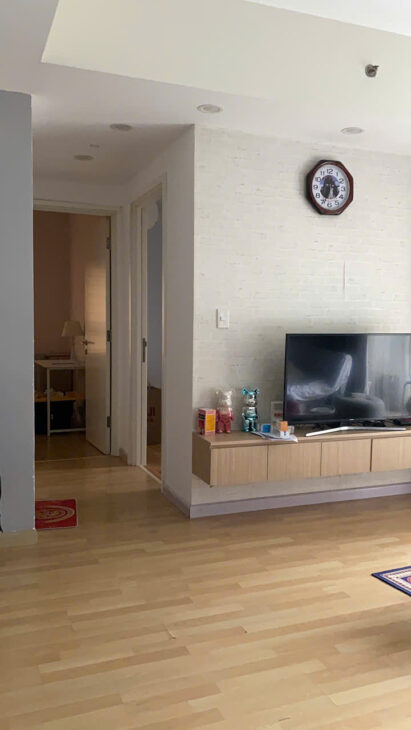 chính chủ bán gấp Dt 75m2 chính chủ bán gấp Dt 75m2 Căn hộ 2 PN 2wc . vtoa T1 lau 18 . căn góc