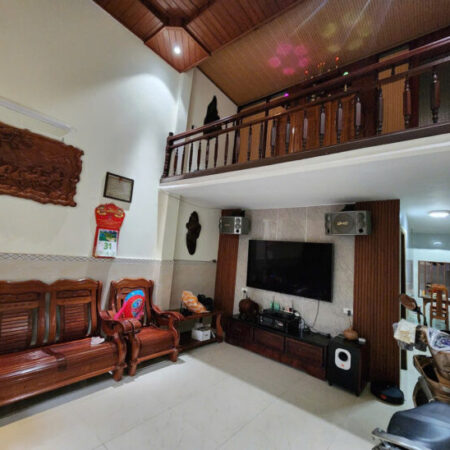 # Nhà Kiệt Ô tô, sát Yên Khê 2, gần CĐ Thương Mại, 90m2, Gác đúc sạch đẹp, 3.xx tỷ # Nhà Kiệt Ô tô, sát Yên Khê 2, gần CĐ Thương Mại, 90m2, Gác đúc sạch đẹp, 3.xx tỷ