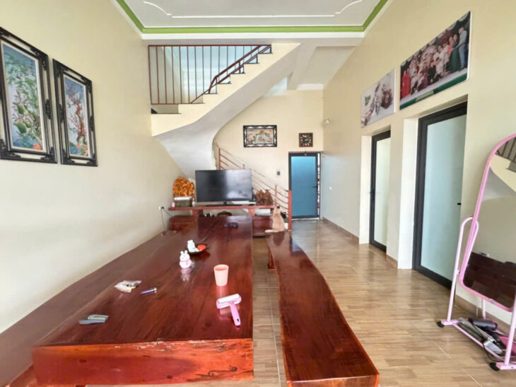 Bán nhà 2 tầng Thắng Trí, Minh Trí, Sóc Sơn. Mặt tiền rộng 9m, nhà đẹp, đầy đủ tiện nghi