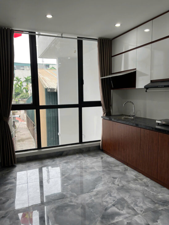 CHÍNH CHỦ BÁN CCMN 6 TẦNG THANG MÁY – LONG BIÊN –HÀ NỘI – DÒNG TIỀN 450 TRIỆU/NĂM