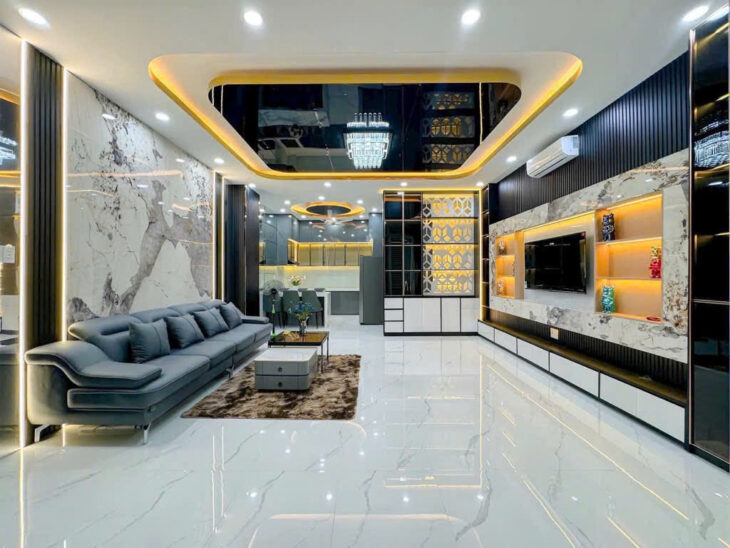 Bán Nhà Hẻm Xe Hơi 7M – 4 Tầng – 5PN – Huỳnh Tấn Phát – Chỉ Nhỉnh 7T
