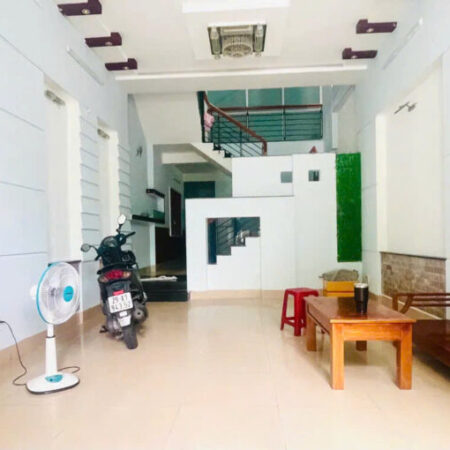 CẦN BÁN NHÀ 3 TẦNG – 6 PHÒNG NGỦ – TRUNG TÂM HÒA CƯỜNG BẮC – ĐƯỜNG 7,5M + VỈA HÈ RỘNG 4,5M – GIÁ